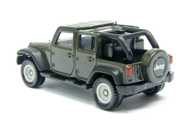 Mô hình xe Jeep Wrangler No.80 tỉ lệ 1:64 Tomica 824534
