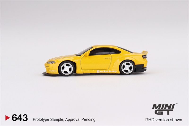 Mô hình xe Nissan Silvia (S15) Rocket Bunny Bronze Yellow bản card tỉ lệ 1:64 MiniGT x Mijio MGT00643-MJ