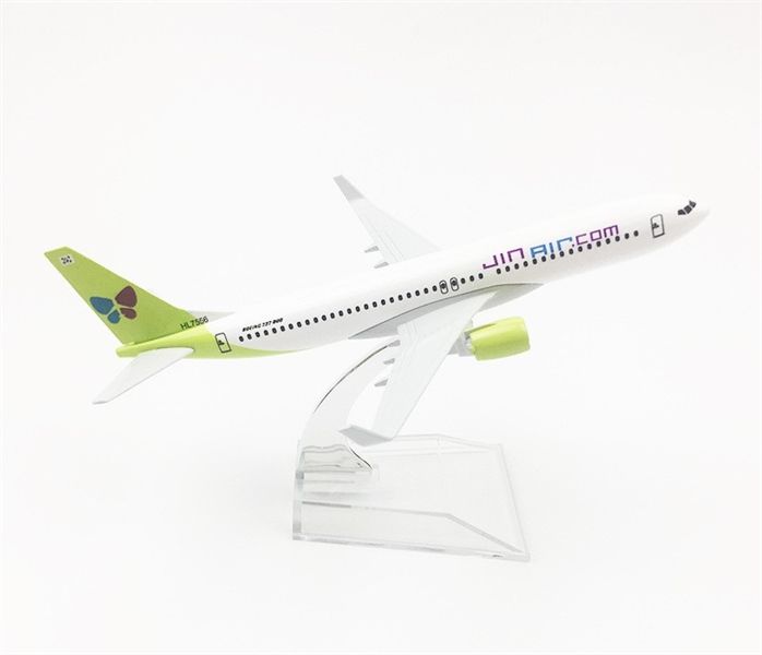 Mô hình máy bay Hàn Quốc Jin Air.com Boeing B737 16cm MB16041