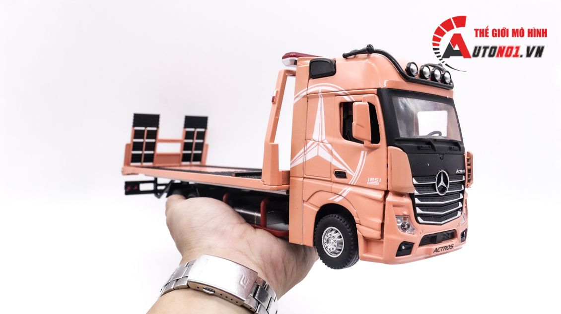  Mô hình xe tải Mercedes vận chuyển xe - xe cứu hộ Hytruck 46cm tỉ lệ 1:24 Hengteng model 8216 