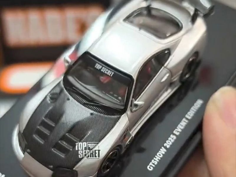Mô hình xe TOYOTA SUPRA (A80) GT300 “TOP SECRET” SILVER | 2025 CHINA GT SHOW tỉ lệ 1:64 Inno64 IN64-A80TS-GTSHOW25