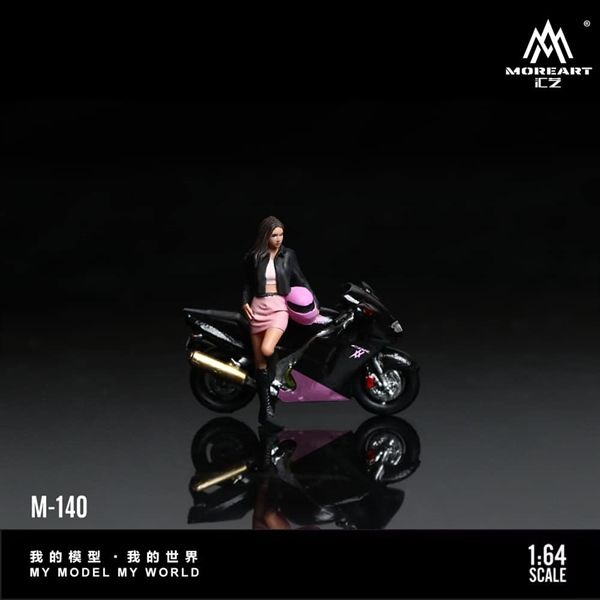 Mô hình nhân vật figure và xe mô tô Honda CBR1100XX Black Pink Motorcycle Girl tỉ lệ 1:64 MoreArt MO222140