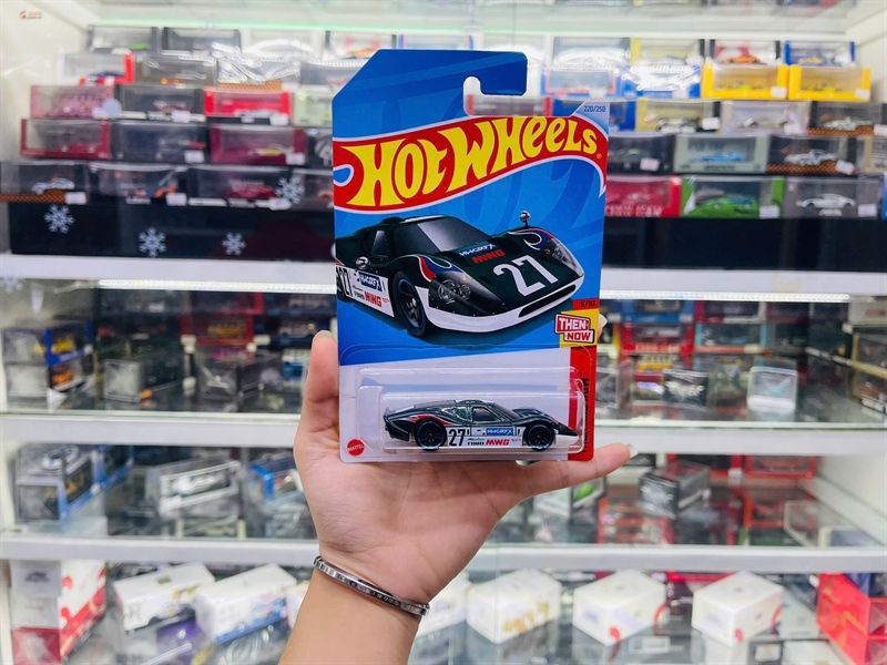 Đồ chơi mô hình xe Hot wheels kim loại có bản quyền chính hãng tỉ lệ 1:64 C4982