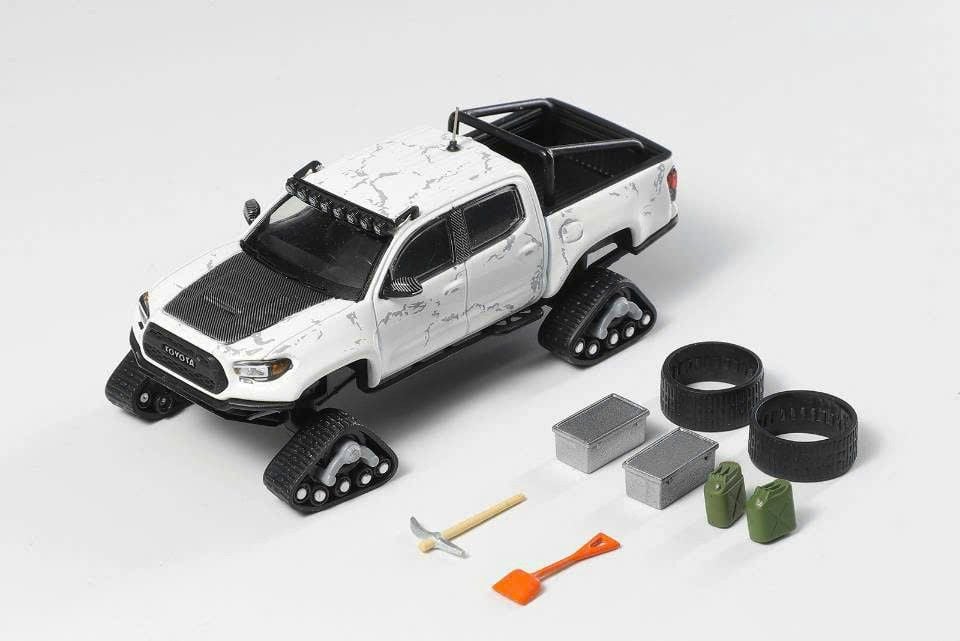 Mô hình xe Toyota Tacoma pickup địa hình - off road có phụ kiện thay thế tỉ lệ 1:64 GCD model OT64098