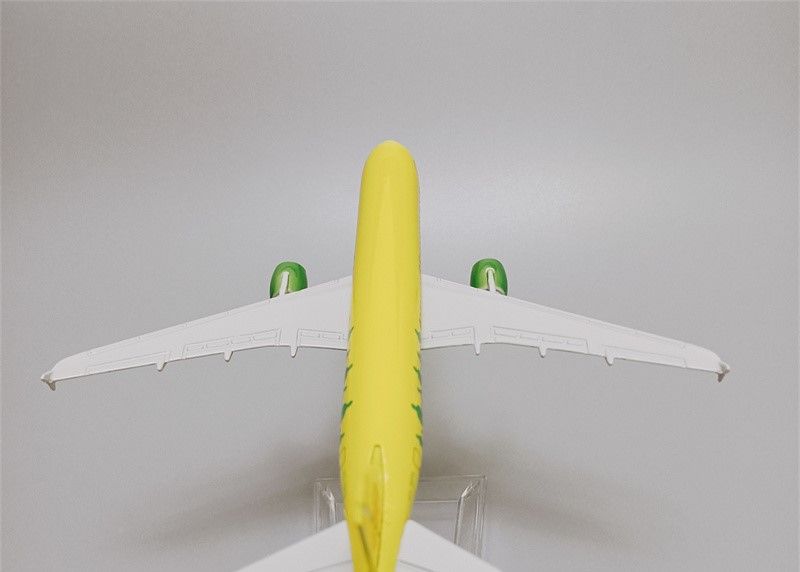 Mô hình máy bay Siberia Airlines S7 Airbus A320-200 16cm MB16140