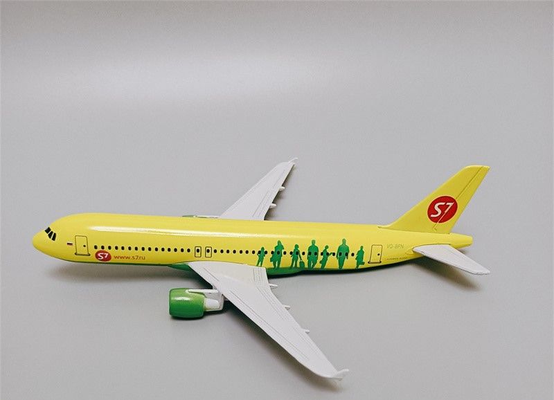 Mô hình máy bay Siberia Airlines S7 Airbus A320-200 16cm MB16140