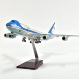  Mô hình máy bay Chuyên cơ tổng thống Mỹ Air Force One Boeing B747 47cm 1:130 có đèn led tự động theo tiếng vỗ tay hoặc chạm MB47001 