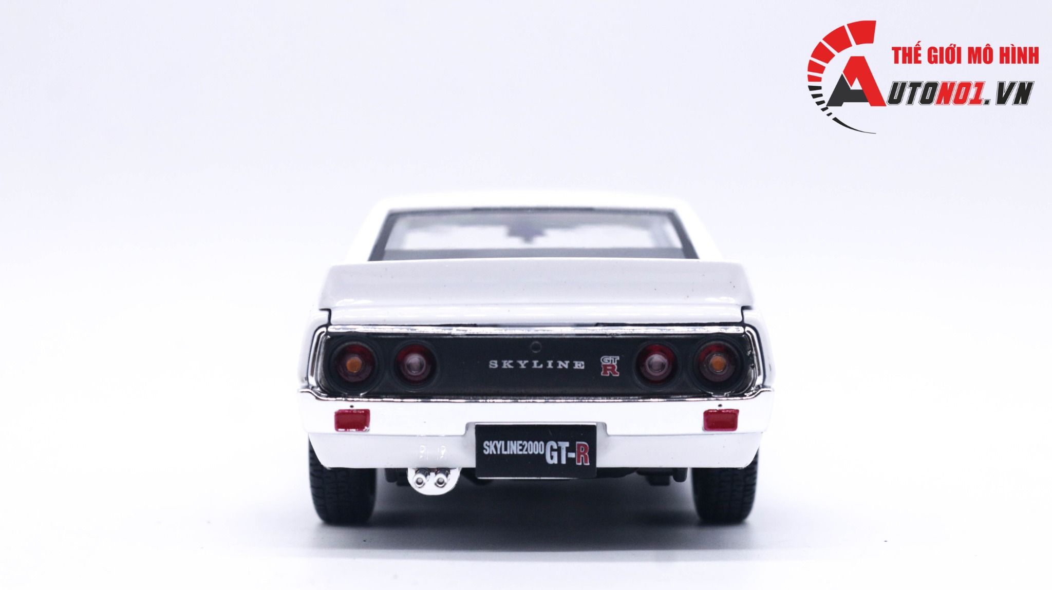  Mô hình xe Skyline 2000 GT-R 1973 tỉ lệ 1:24 Maisto OT131 