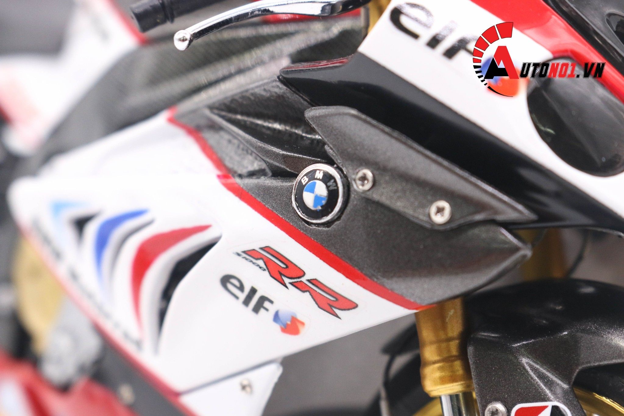  MÔ HÌNH XE ĐỘ BMW S1000RR CUSTOM CARBON AUTONO1 1:10 SCHUCO 