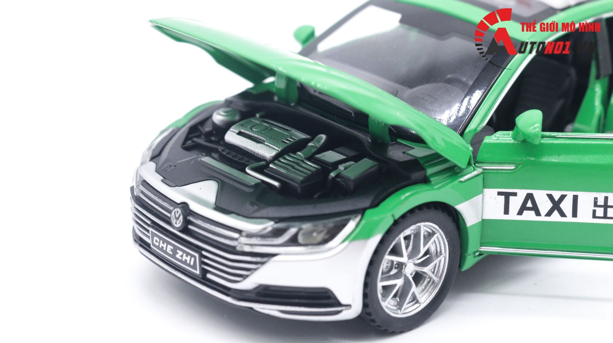 Mô hình xe ô tô Volkwagen CC sedan taxi tỉ lệ 1:32 Alloy model OT167