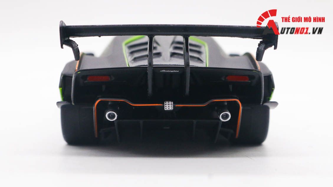 Mô hình xe Lamborghini Essenza SCV12 có bản quyền chính hãng, đánh lái được, mở được 2 cửa tỉ lệ 1:24 BBurago OT24006