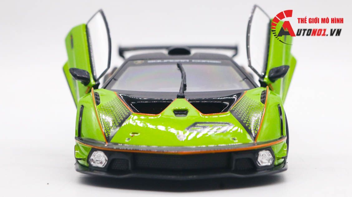 Mô hình xe Lamborghini Essenza SCV12 có bản quyền chính hãng, đánh lái được, mở được 2 cửa tỉ lệ 1:24 BBurago OT24006