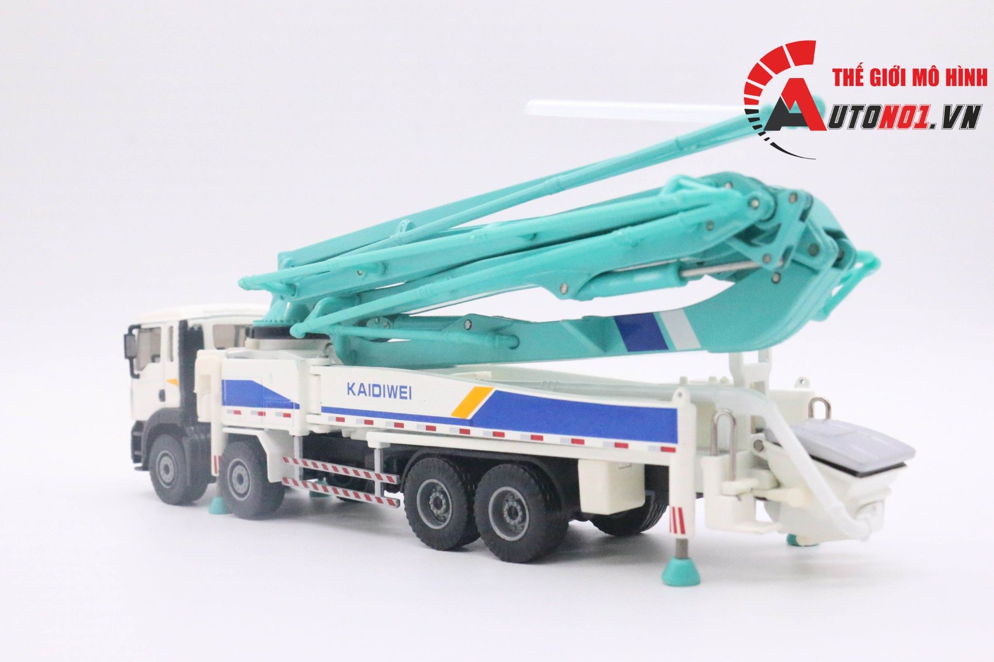 Mô hình xe công trình- bơm bê tông bằng kim loại tỉ lệ 1:55 625025 Kaidiwei 6472