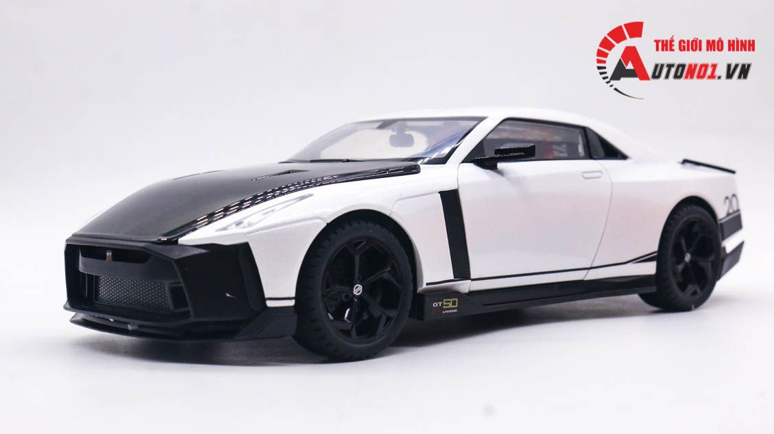  Mô hình xe Nissan GTR R35 final edition 2022 1:18 Weitug 8092 