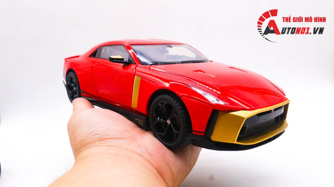  Mô hình xe Nissan GTR R35 final edition 2022 1:18 Weitug 8092 