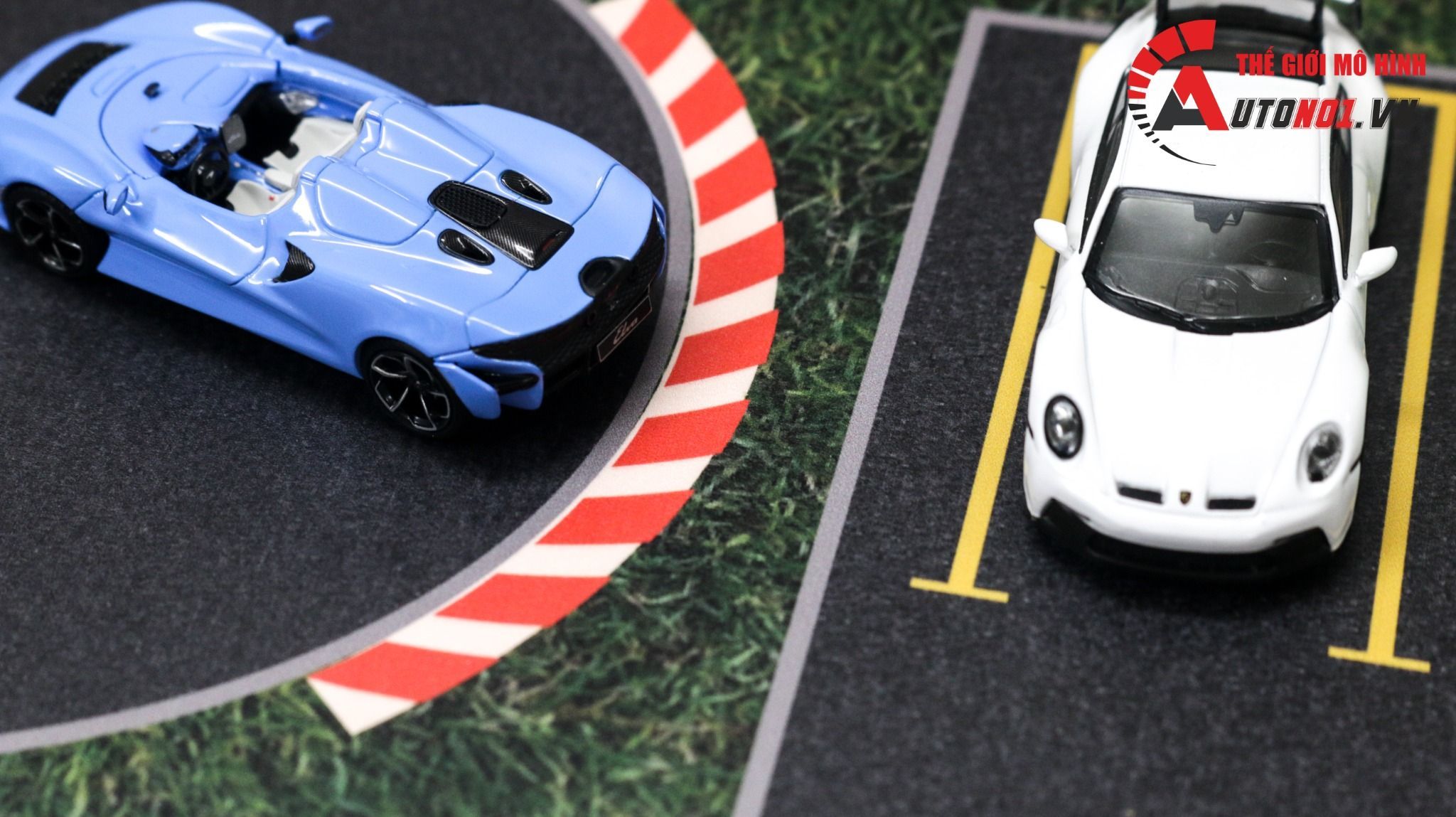 Diorama mặt đường/ bãi đỗ xe parking in PP cán mờ chống nước bụi bẩn khổ dài 20x60cm cho xe mô hình 1:64 DR030