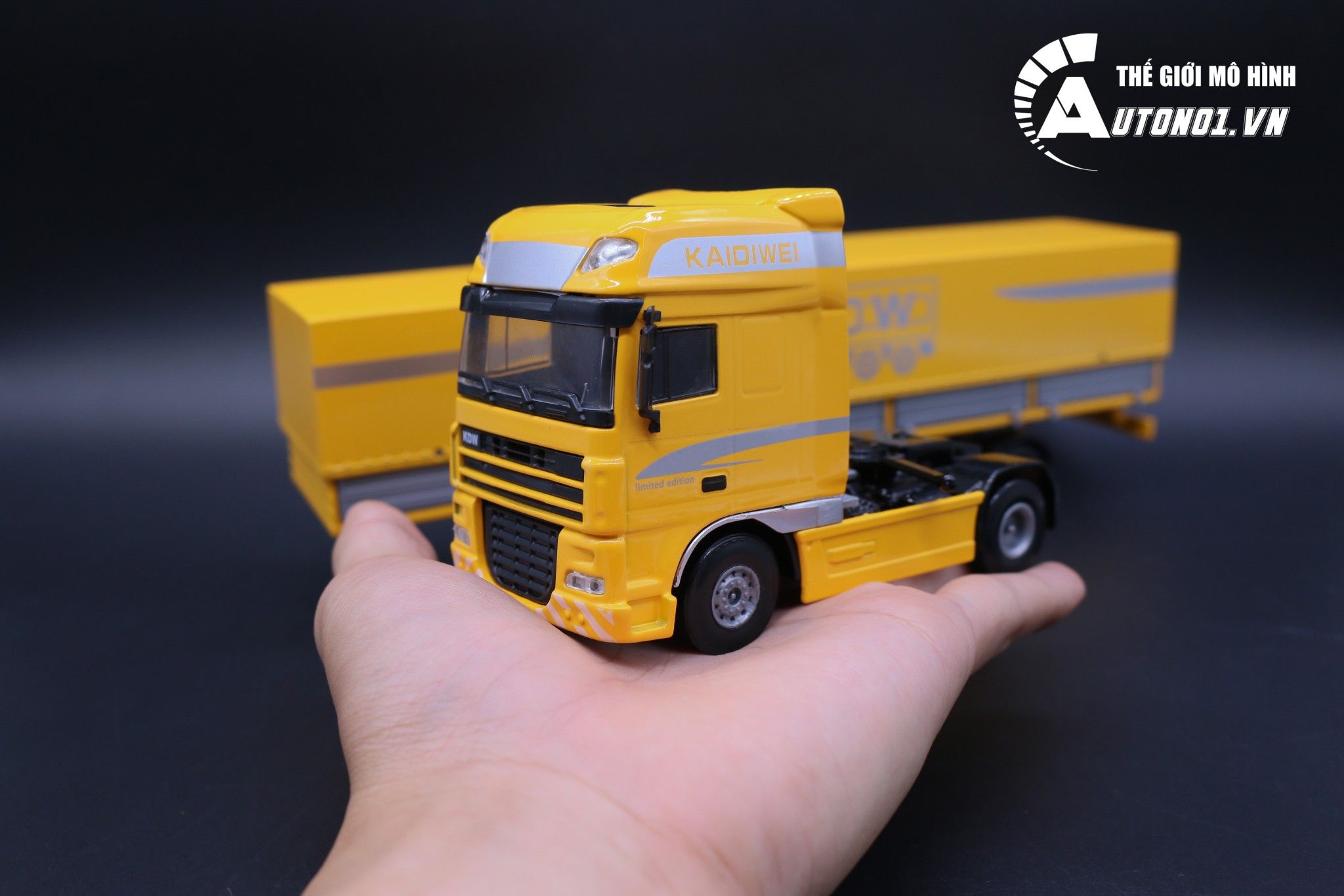  Mô hình xe đầu kéo container vàng bằng kim loại tỉ lệ 1:50 KDW Kaidiwei 625044 1473 