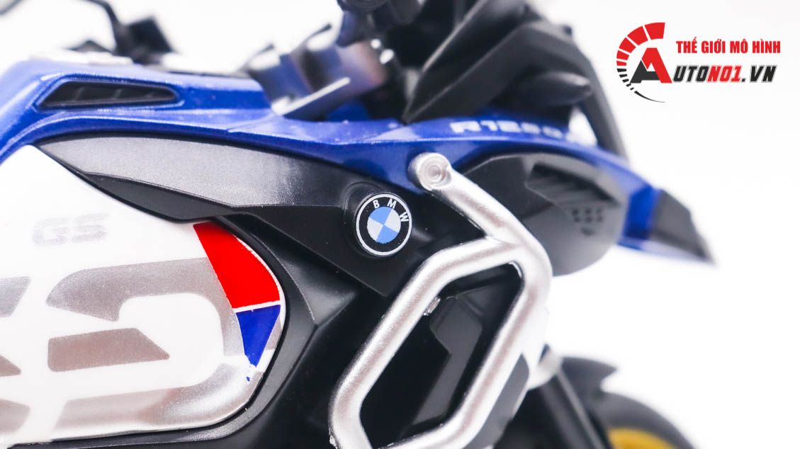 Mô hình xe BMW R1250 GS có đế tỉ lệ 1:12 CCA 31707 MT072