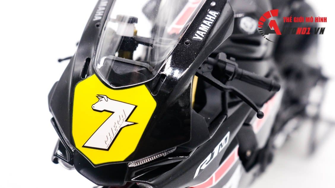  Mô hình xe cao cấp Yamaha Yzf-R1m Spirit of Barry Sheene 1:12 Tamiya D123J 