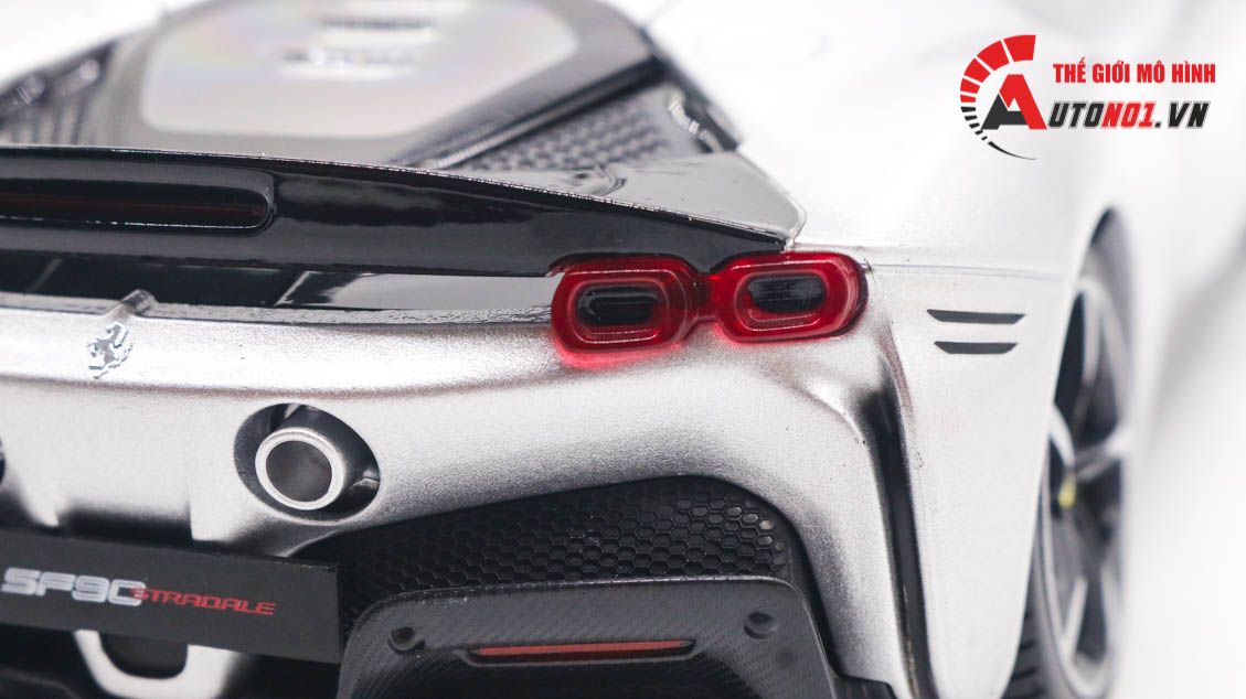 Mô hình xe Ferrari Sf90 Stradale Assetto Fiorano 1:18 Bburago 8129
