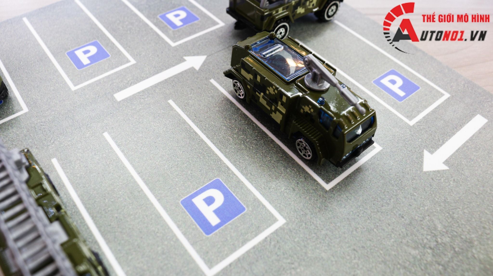  Diorama mặt đường - parking kích thước 30x30cm cho ô tô tỉ lệ 1:64 Autono1 DR012 