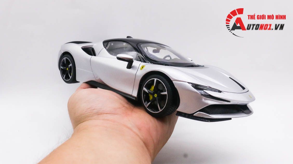 Mô hình xe Ferrari Sf90 Stradale Assetto Fiorano 1:18 Bburago 8129