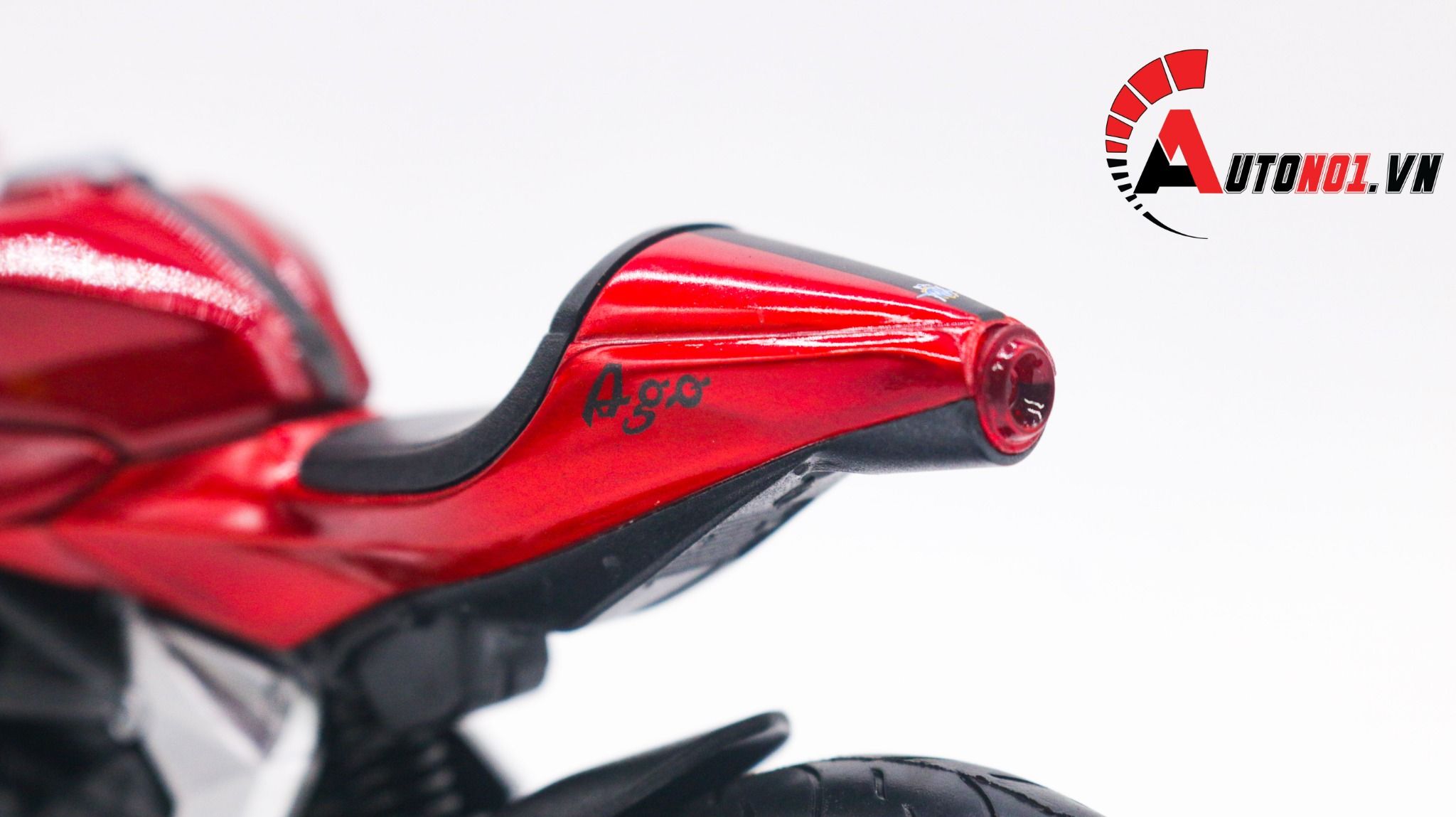 Mô hình xe MV Agusta Superveloce 1:12 Welly MT028