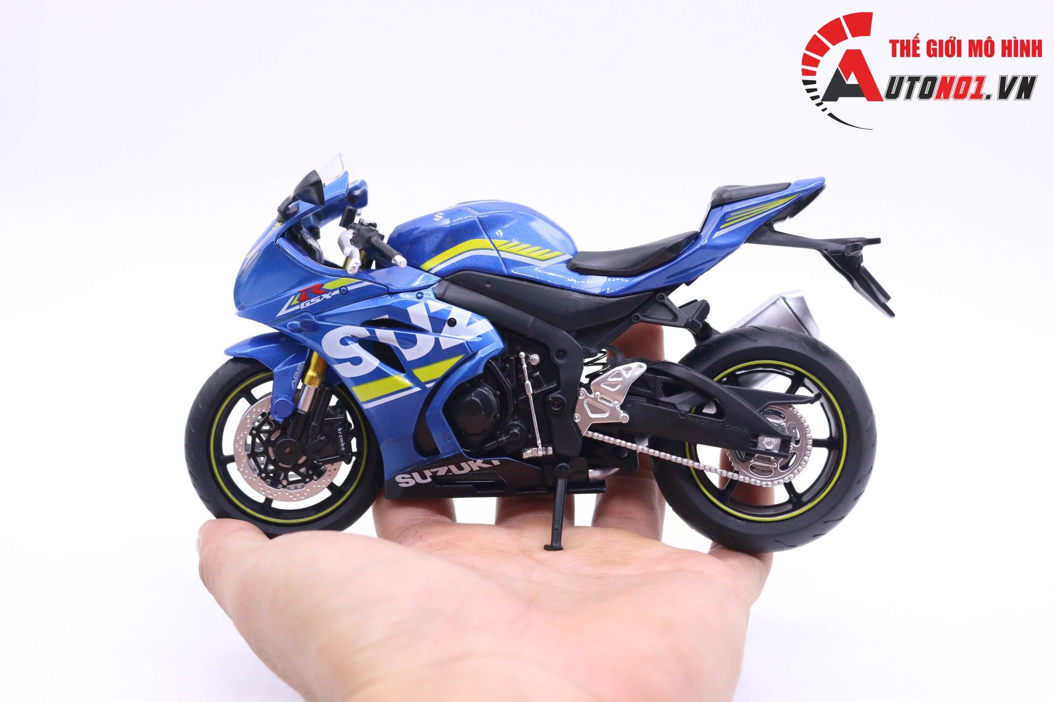  Mô hình xe Suzuki Gsx-R1000 tỉ lệ 1:12 CCA 31489 7207 