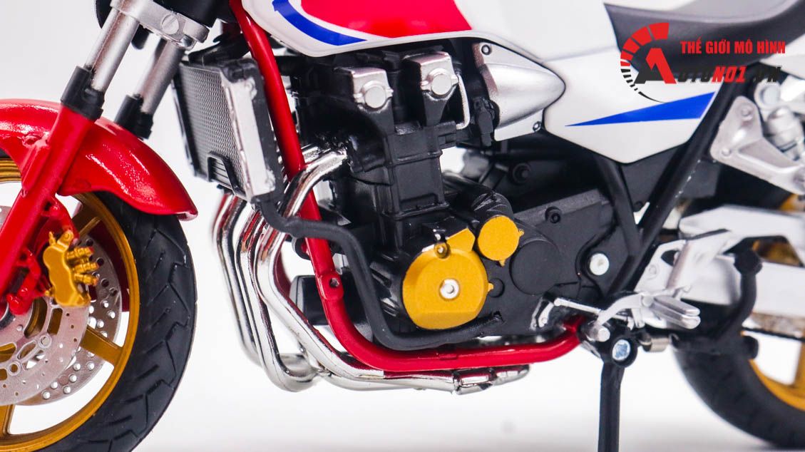 Mô hình xe Honda CB1300SF 1:12 Joycity/Automaxx 8154