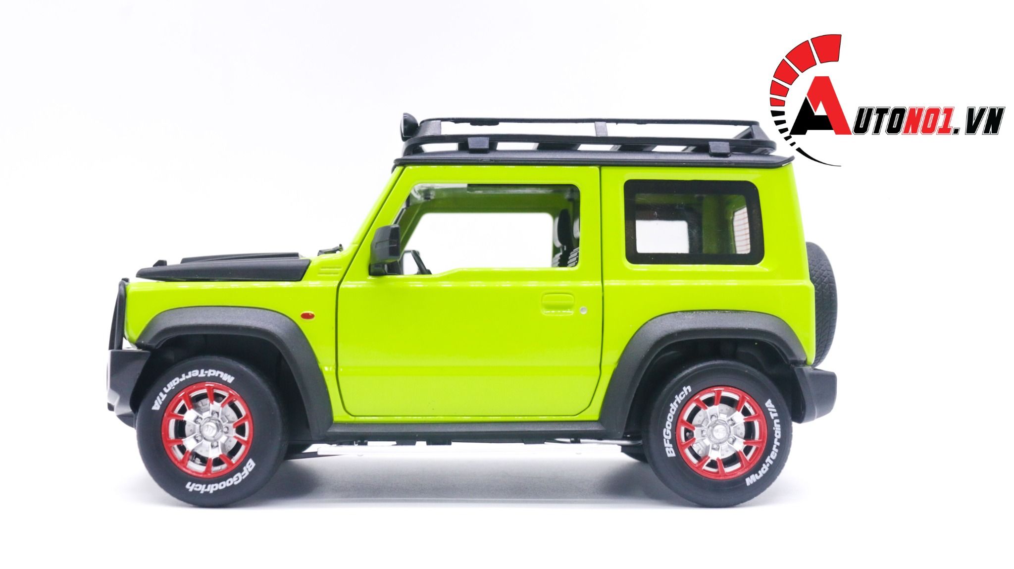 Mô hình xe Suzuki Jimny SUV địa hình 1:18 CCA OT134