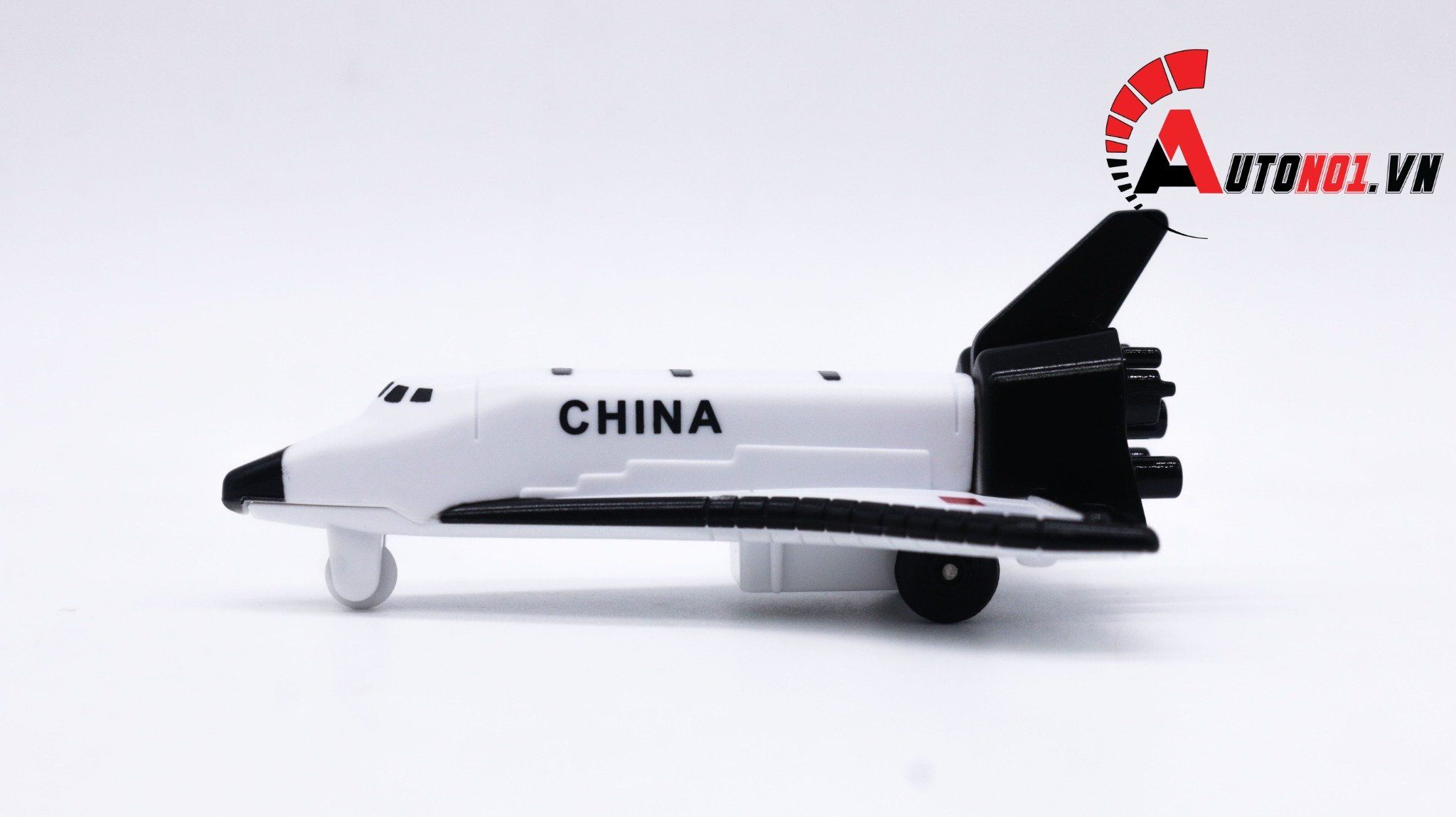 Mô hình máy bay vận chuyển Antonov 225 22cm MB22000