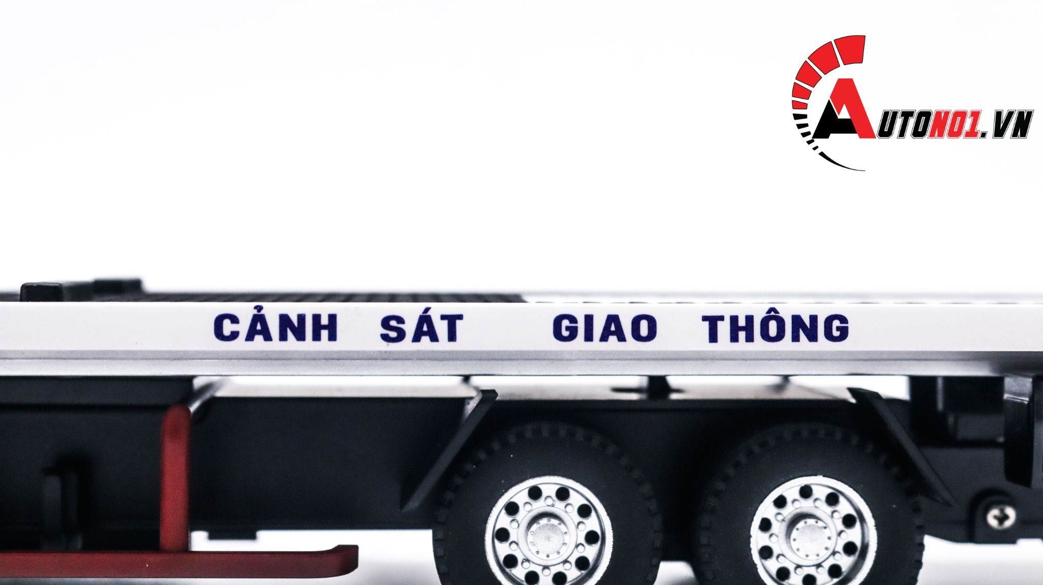 Mô hình xe ô tô độ CSGT cứu hộ Mercedes benz Hytruck kích thước 46cm tỉ lệ 1:24 Hengteng model Autono1 OT235