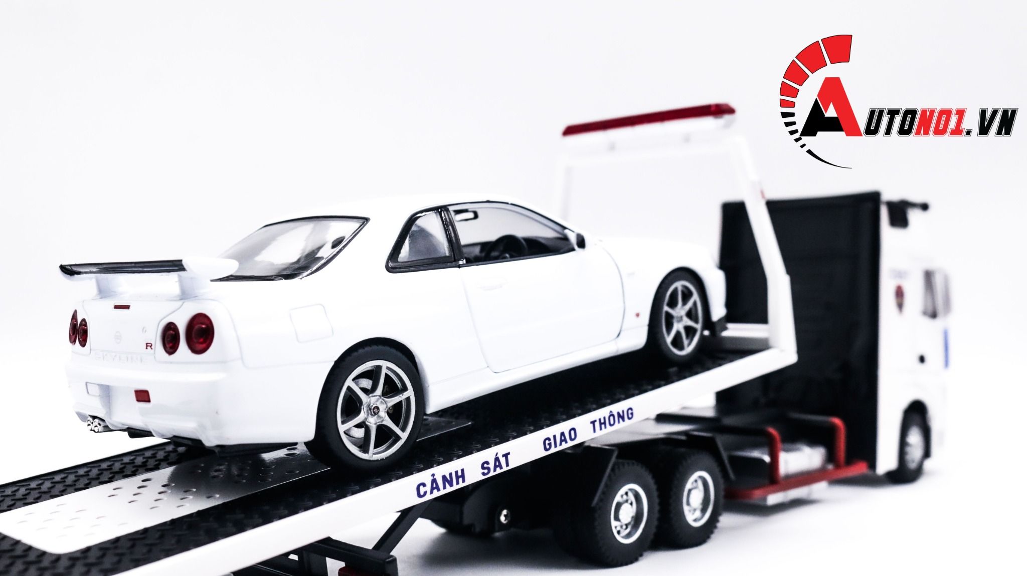 Mô hình xe ô tô độ CSGT cứu hộ Mercedes benz Hytruck kích thước 46cm tỉ lệ 1:24 Hengteng model Autono1 OT235
