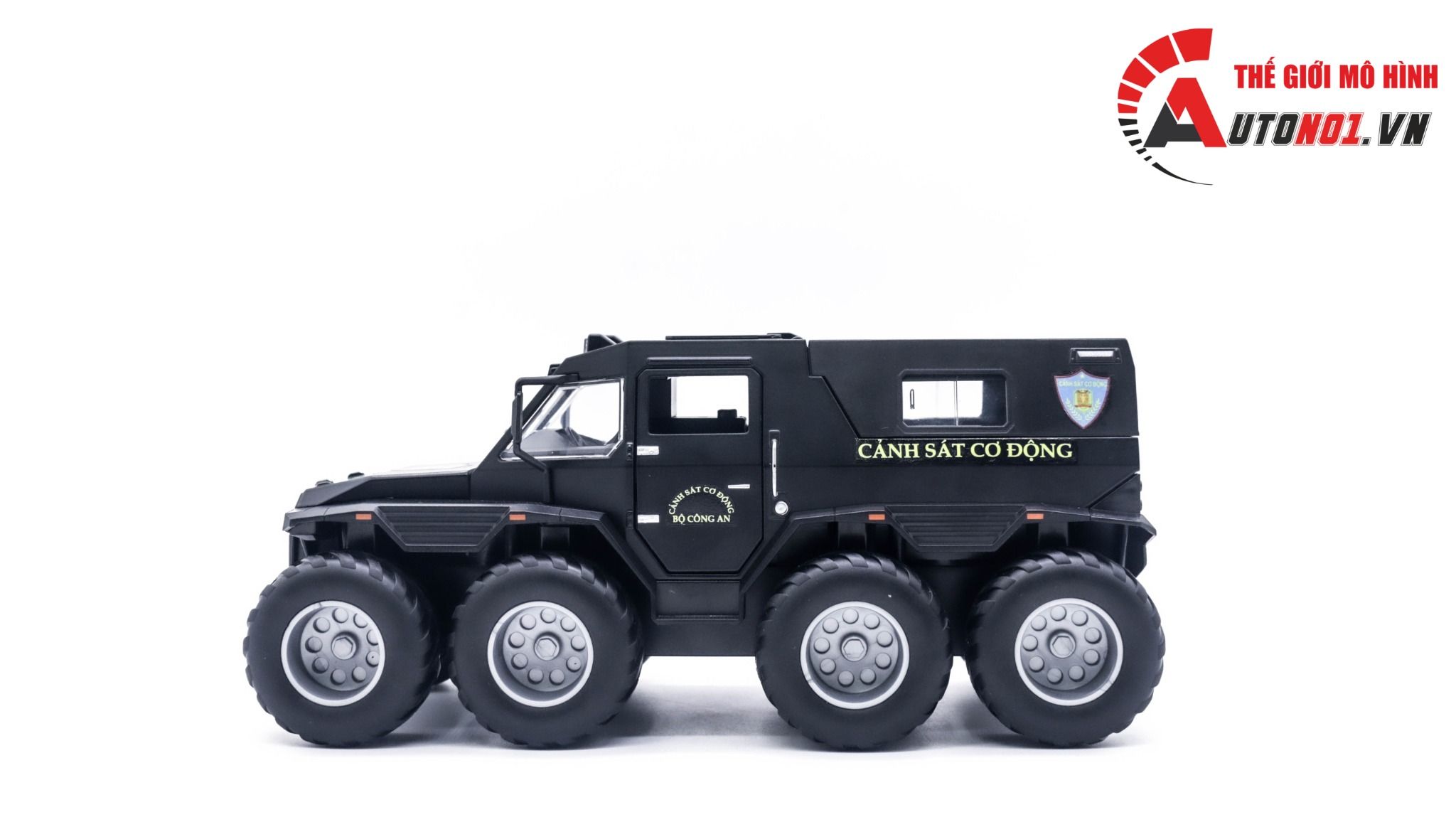 Mô hình xe ô tô độ CSCĐ địa hình lội nước Shaman 8x8 full open tỉ lệ 1:24 Miniauto OT240