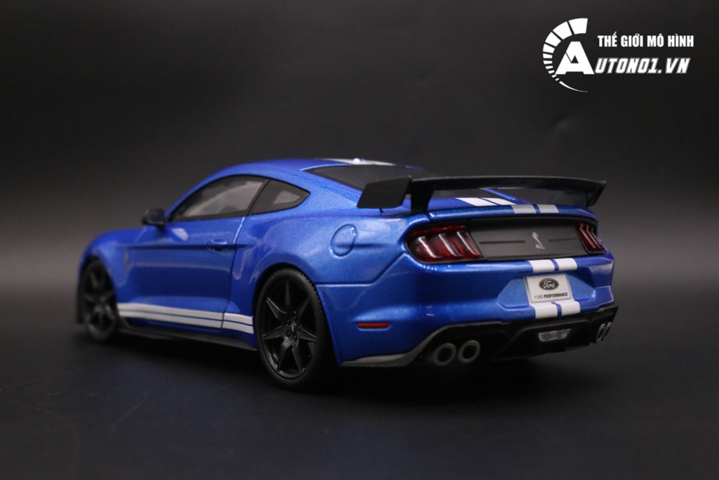 MÔ HÌNH XE FORD MUSTANG SHELBY COBRA GT500 1:18 MAISTO 7030