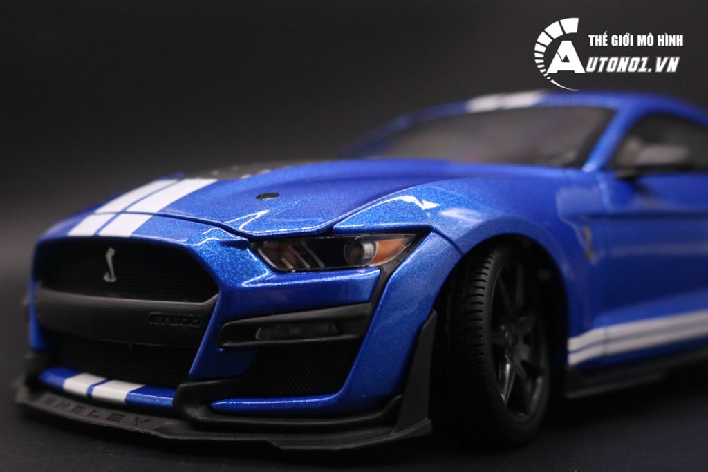 MÔ HÌNH XE FORD MUSTANG SHELBY COBRA GT500 1:18 MAISTO 7030