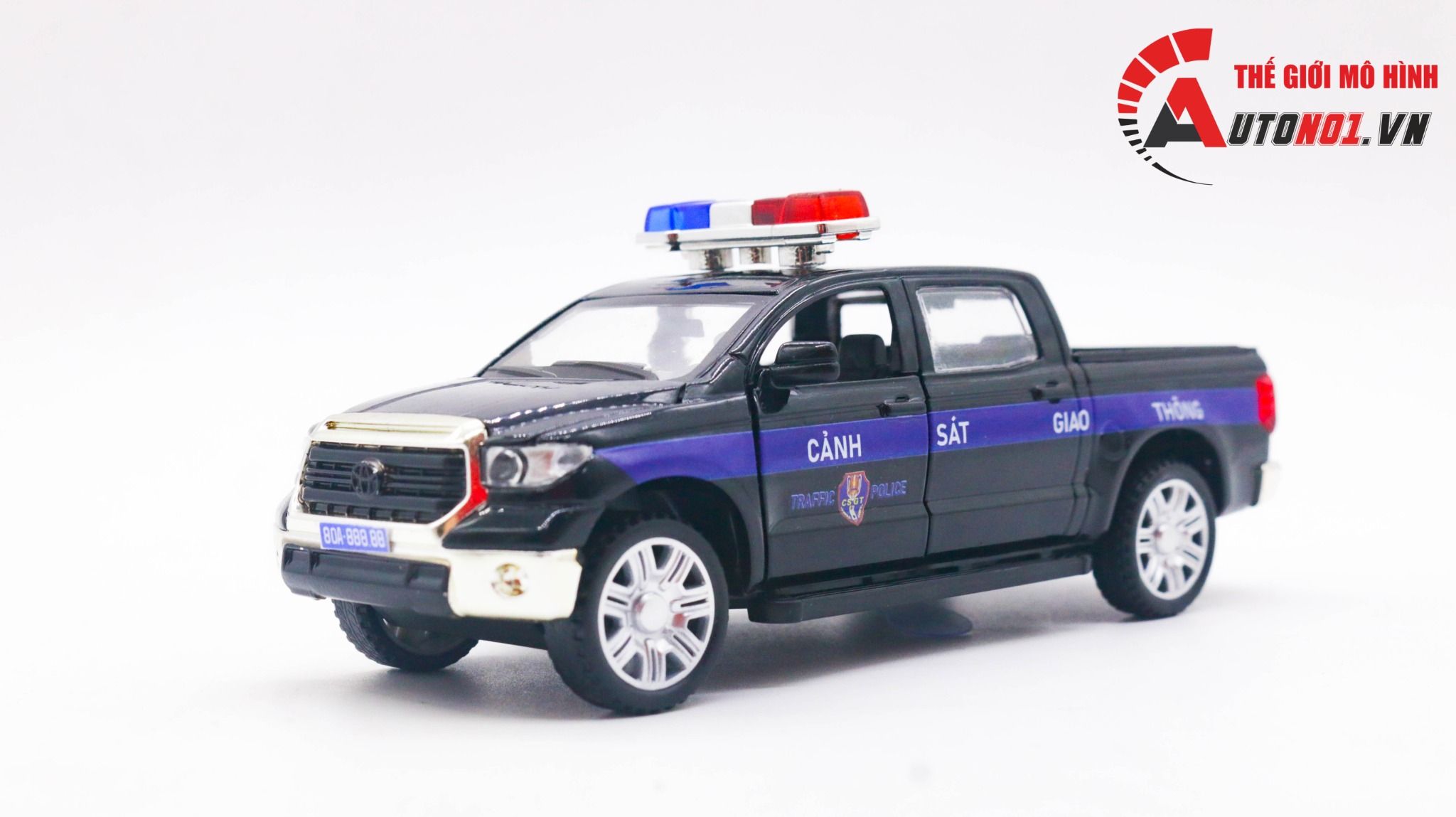 Mô hình xe ô tô độ CSGT Toyota Tundra black tỉ lệ 1:32 henteng Autono1 OT245