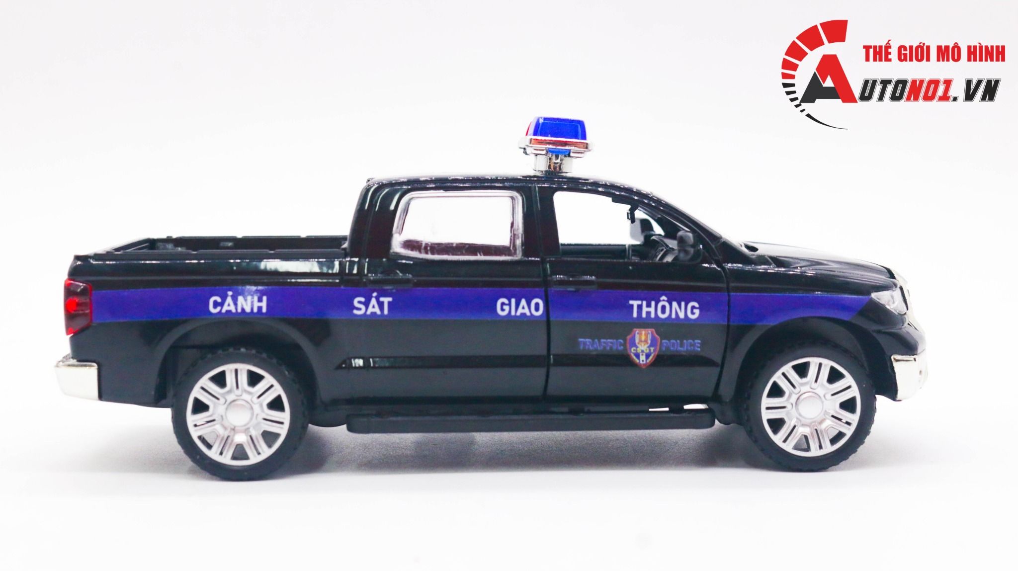  Mô hình xe ô tô độ CSGT Toyota Tundra black tỉ lệ 1:32 henteng Autono1 OT245 