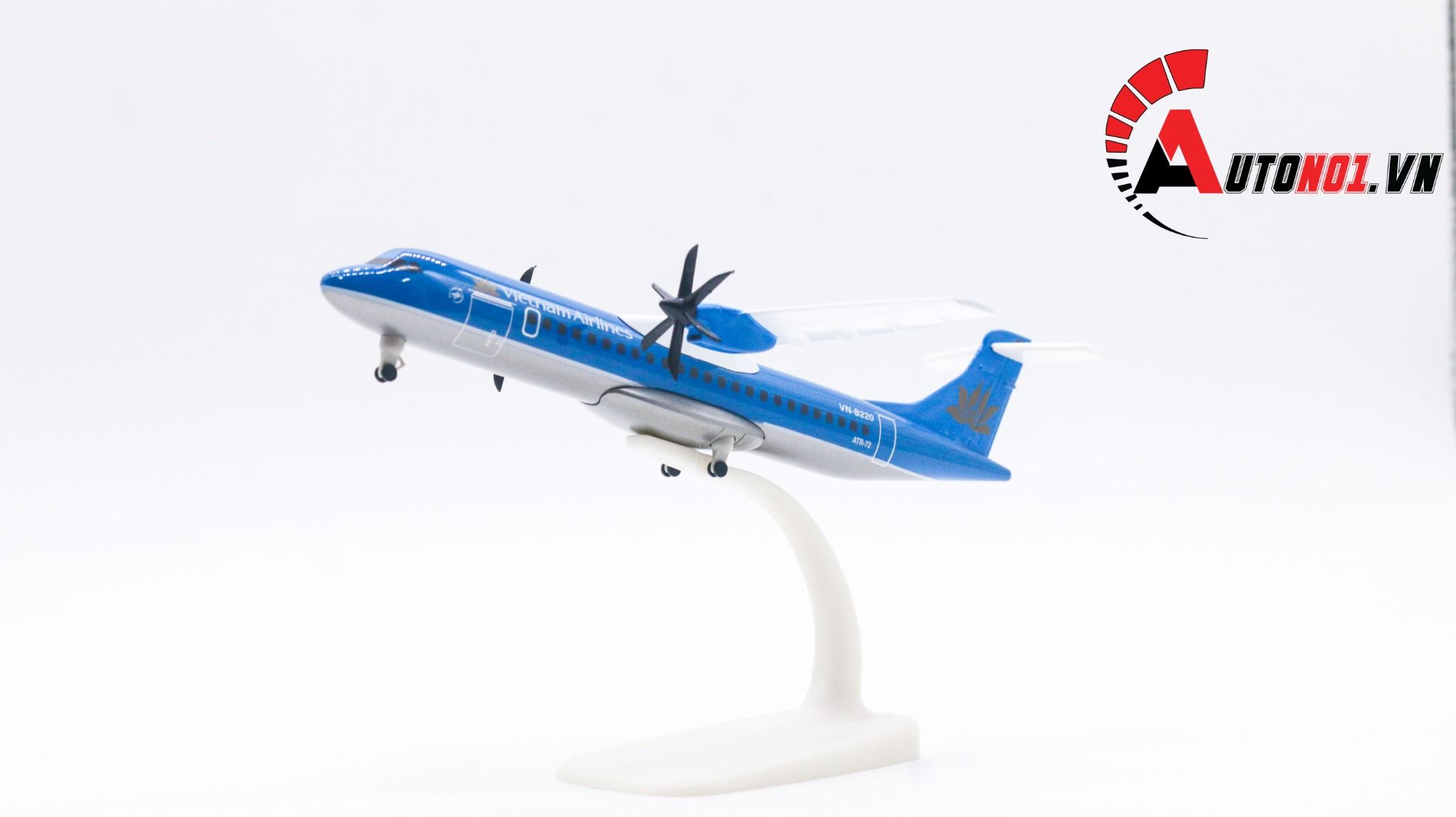 Mô hình máy bay cánh quạt Vietnam Airlines ATR 20cm MB20069