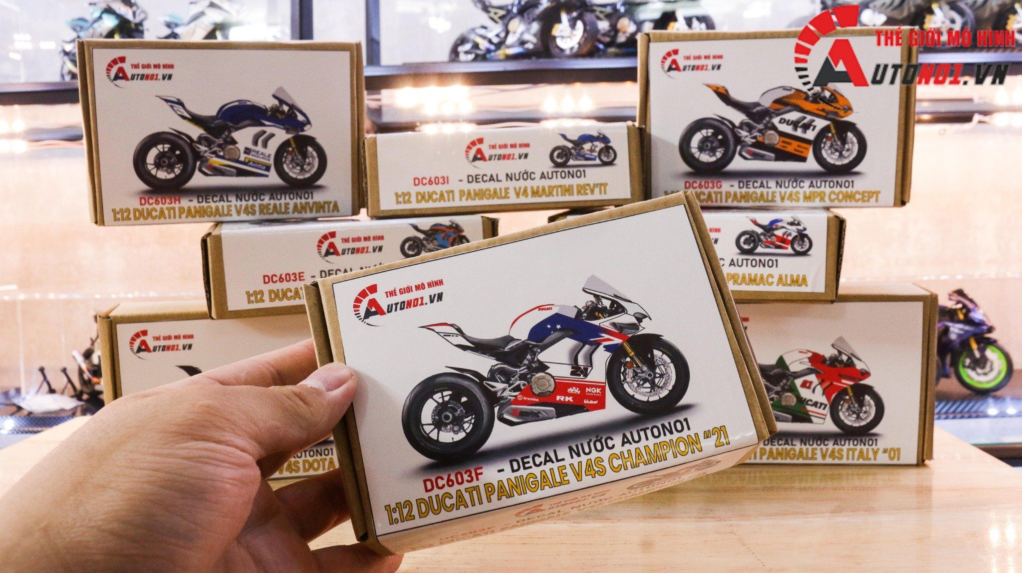  Decal nước độ Ducati Panigale V4S Reale Anvinta tỉ lệ 1:12 Autono1 DC603h 