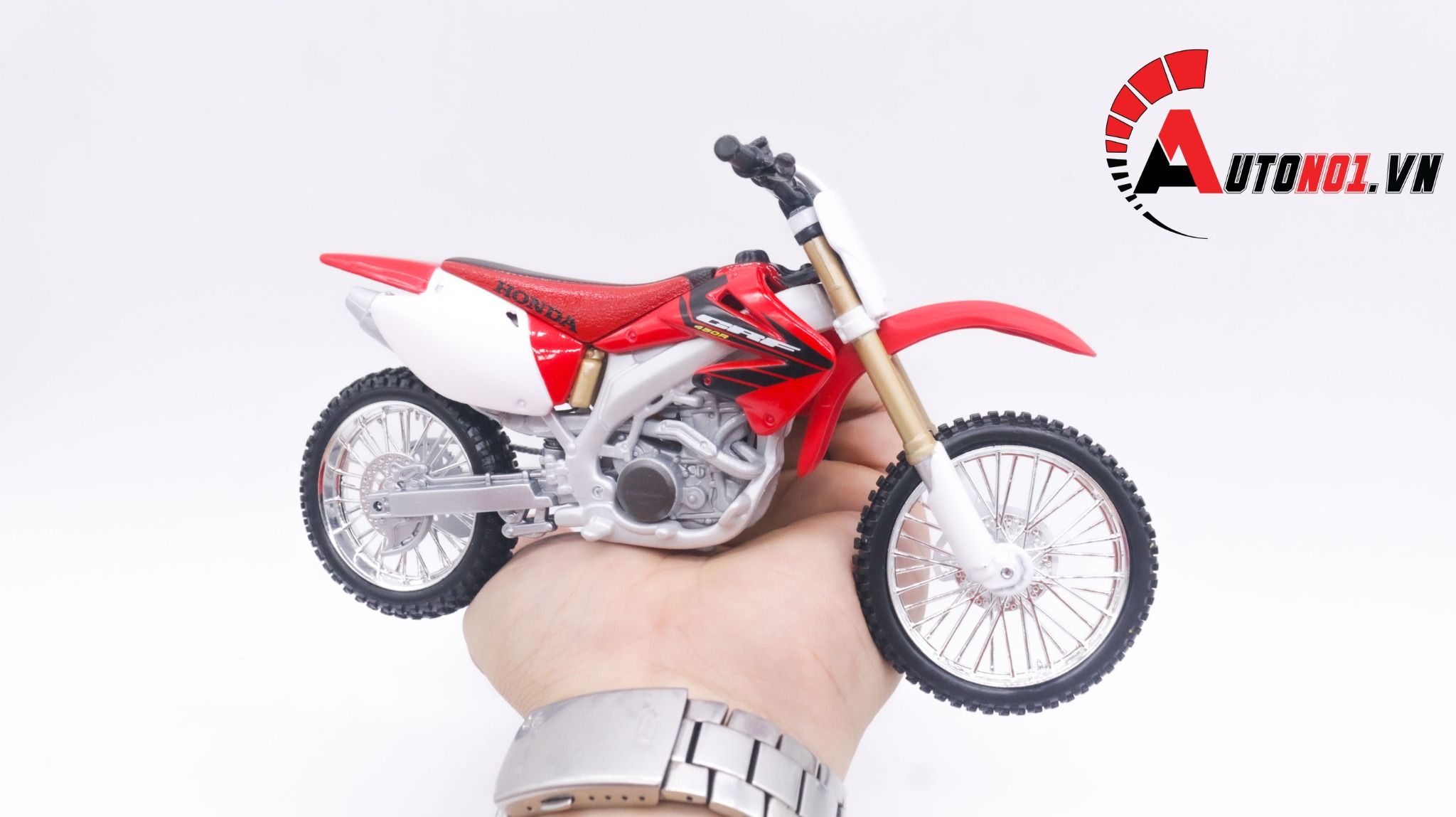  Mô hình xe cào cào Honda CRF450 red white tỉ lệ 1:12 Maisto 5412 