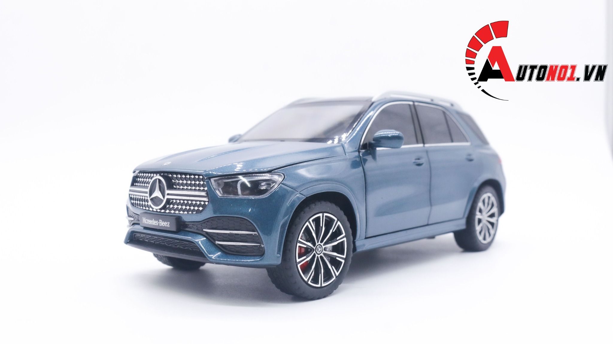 Mô hình xe ô tô SUV Mercedes Benz GLE full open full kính tỉ lệ 1:24 Jinlifiang OT232