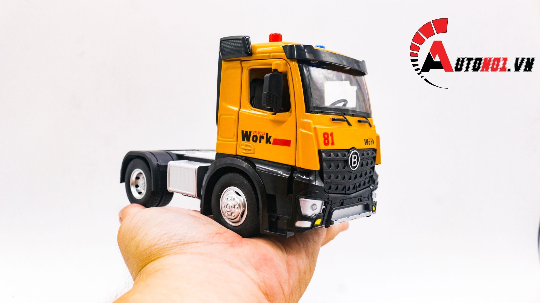  Mô hình xe container tỉ lệ 1:24 đầu kim loại - thùng xe nhựa Metal DieCast OT242 