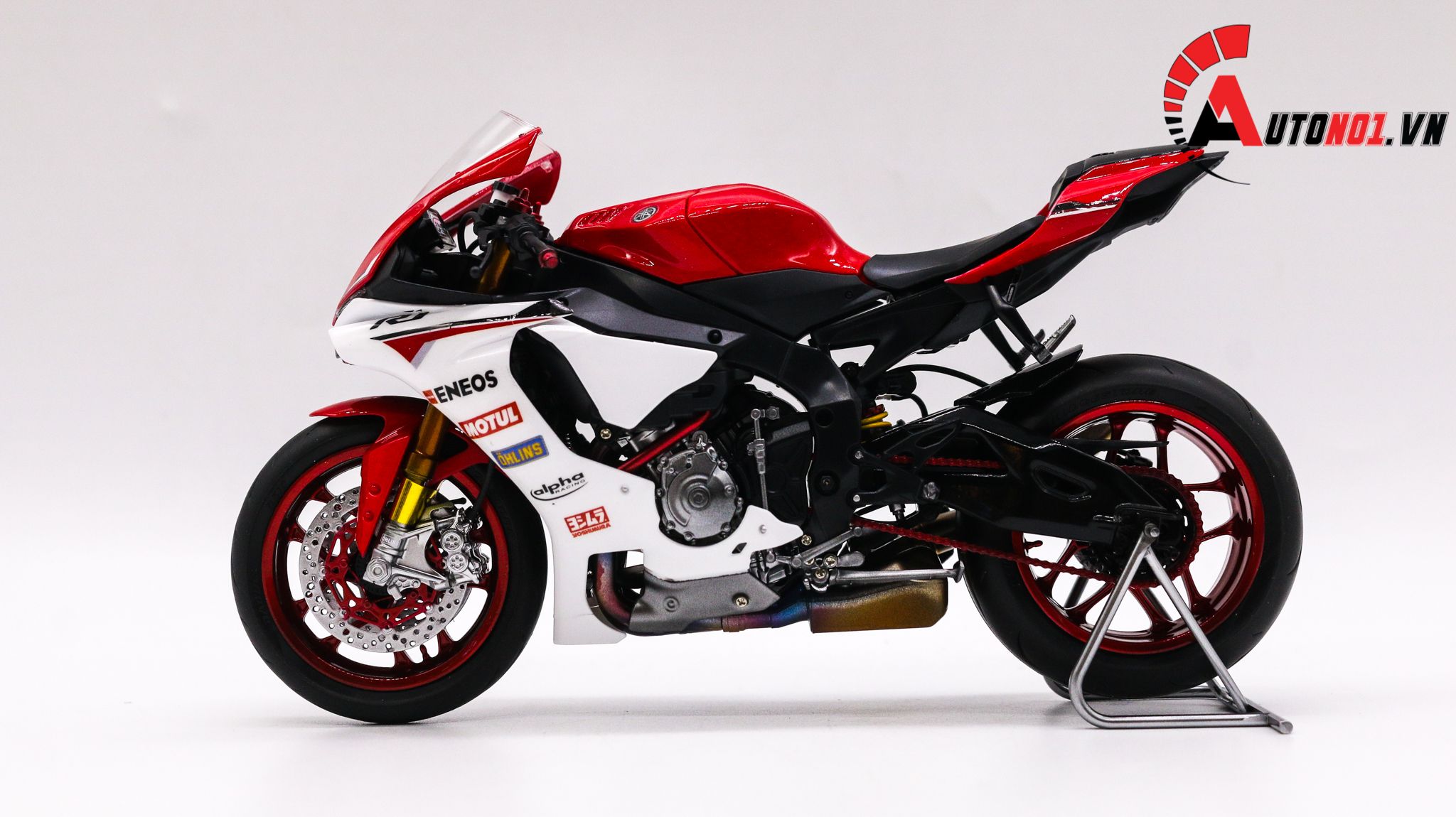 Mô hình xe Yamaha Yzf R1 Red White 1:12 Tamiya D080
