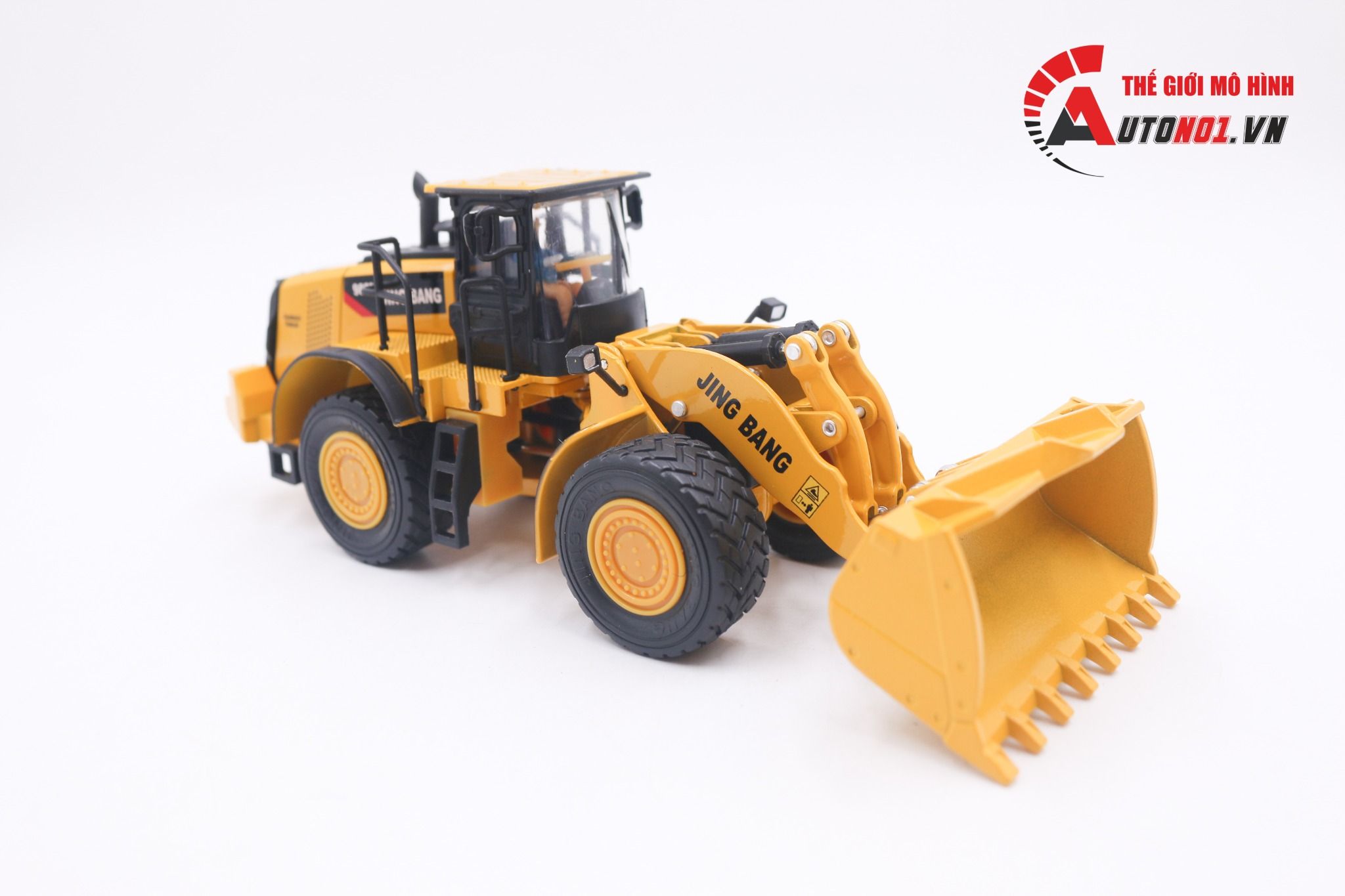 Mô hình xe công trình ủi đất tỉ lệ 1:50 JingBang 8179