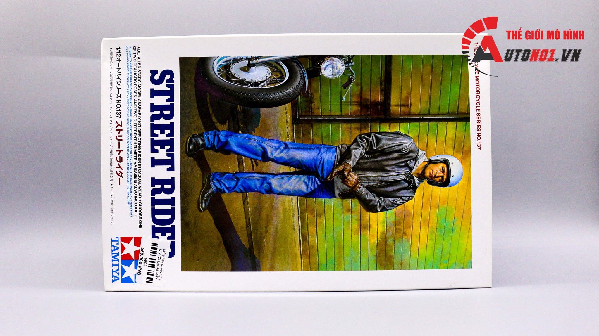 MÔ HÌNH KIT MÔ TÔ NHÂN VẬT NGƯỜI LÁI XE MÁY ĐƯỜNG PHỐ 1:12 TAMIYA 6902