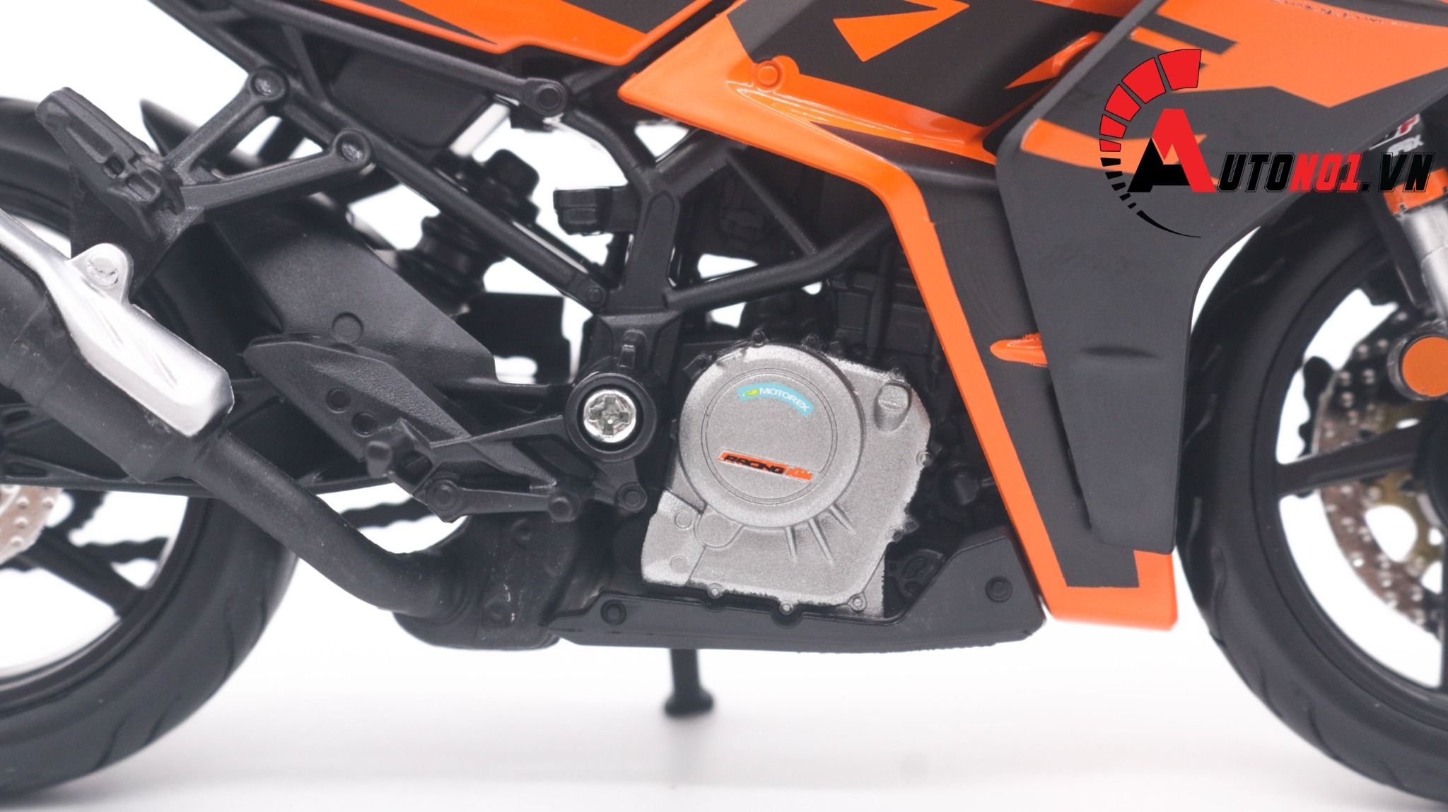  Mô hình xe KTM RC 390 không đế 1:12 Maisto MT039 