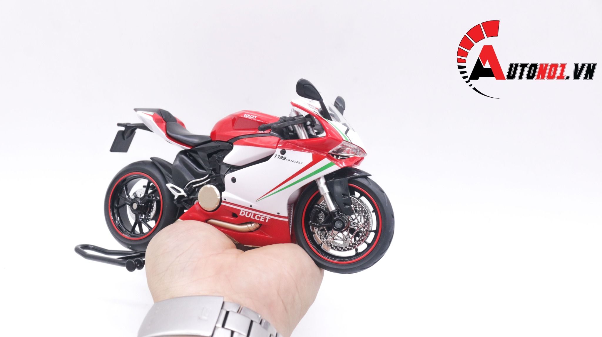 Mô hình xe Ducati 1199 panigale tricolor có đế có ben nâng 1:12 Jiaye Model MT040