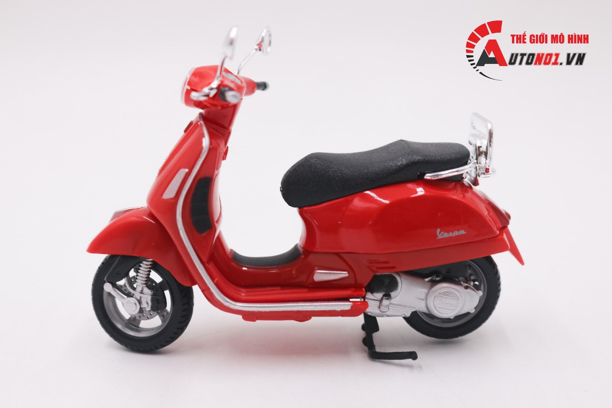  Mô hình xe Vespa gts 300 2017 red 1:18 Maisto 7070R 