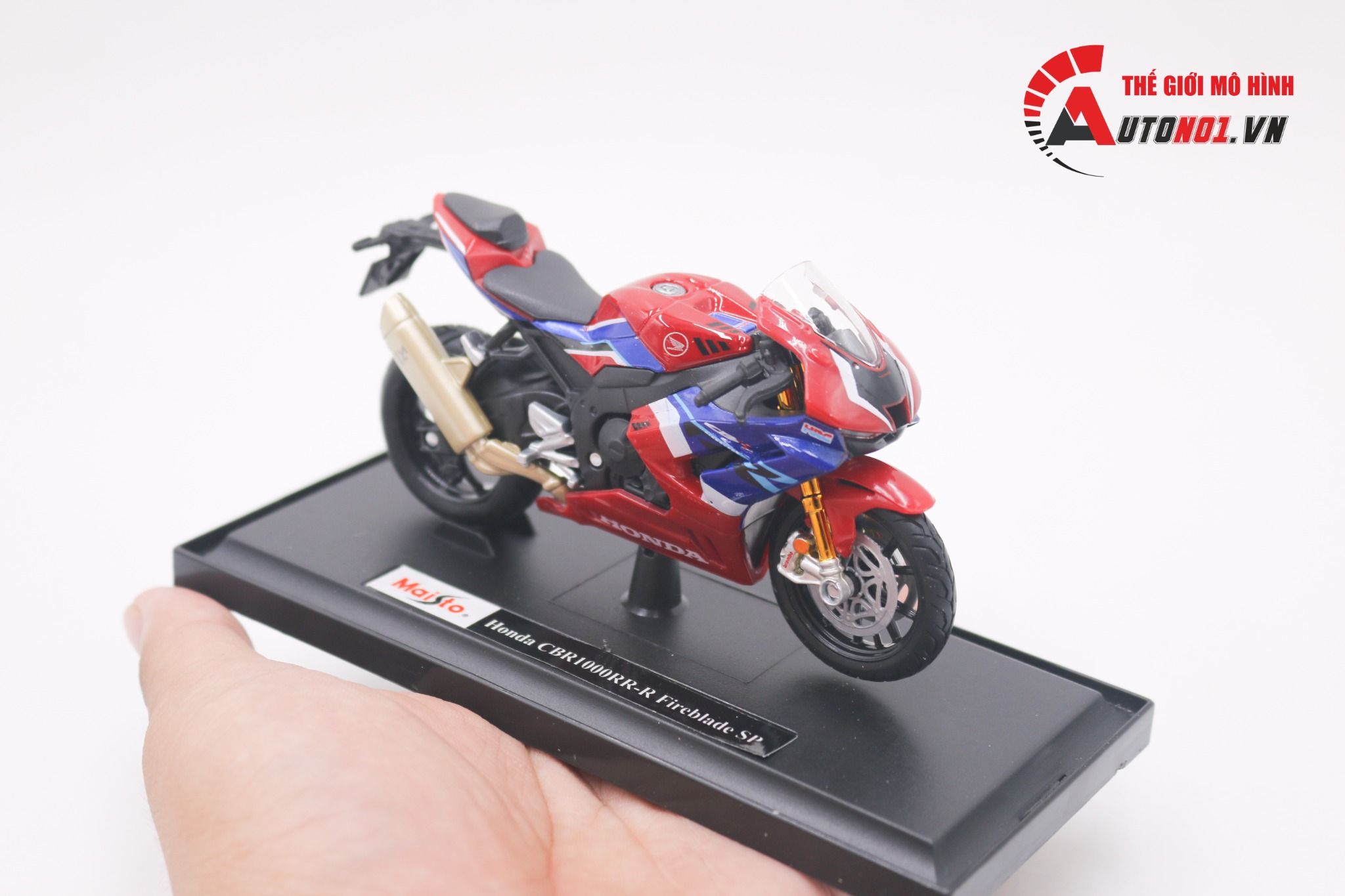 Mô hình xe Honda Cbr 1000rr-r Fireblade SP tỉ lệ 1:18 Maisto 39030 MT031